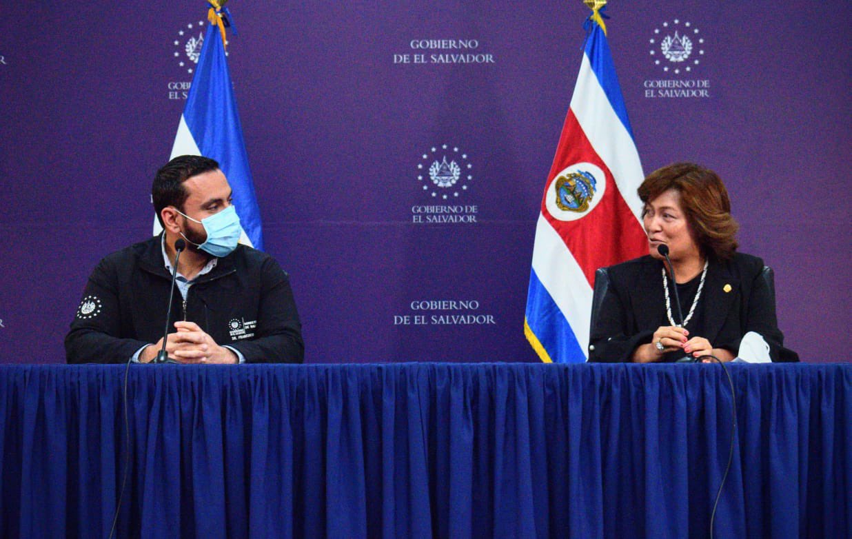 Embajadora de Costa Rica agradece al Presidente Bukele por importante donación de insumos médicos embajadora-de-costa-rica-agradece-al-presidente-bukele-por-importante-donacion-de-insumos-medicos